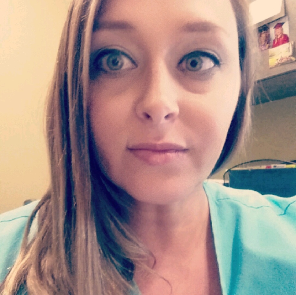 Meet your Posher, Nicole